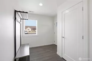 123 E 9th Ave, Moses Lake, WA 98837 - Photo 8