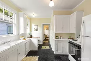 3520 S Hanford St, Seattle, WA 98144 - Photo 8