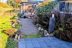 2744 Mountain View Rd, Ferndale, WA 98248 - Photo 4
