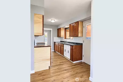 221 Loring Drive, Moses Lake, WA 98837 - Photo 14