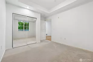 1805 134th Ave SE, Bellevue, WA 98005 - Photo 20