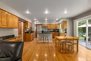 19318 SE 328th Pl, Kent, WA 98042 - Photo 12