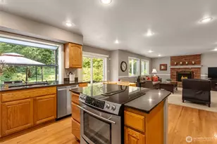 19318 SE 328th Pl, Kent, WA 98042 - Photo 16