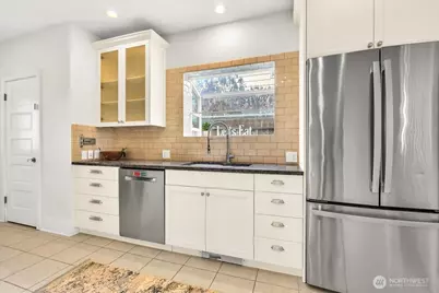 4049 40th Avenue SW, Seattle, WA 98116 - Photo 18