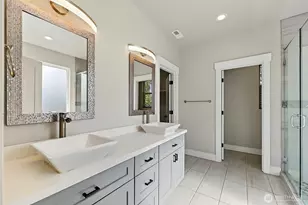 9917 McKinley Ave E, Tacoma, WA 98445 - Photo 24