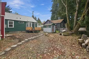 923 S Bay Rd NE, Olympia, WA 98506 - Photo 28