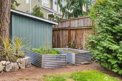19631 Bartlett Road, Bothell, WA 98012 - Photo 28