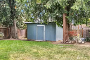 19631 Bartlett Rd, Bothell, WA 98012 - Photo 26