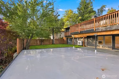 11224 35th Avenue SW, Seattle, WA 98146 - Photo 34