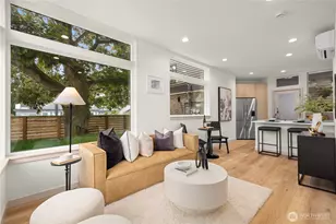 7011 9th Ave NE, Seattle, WA 98115 - Photo 4