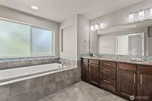 35703 20th Ave SW, Federal Way, WA 98023 - Photo 18