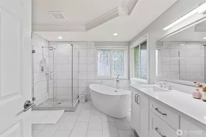19618 NE 44th Place, Sammamish, WA 98074 - Photo 28
