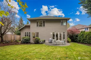 19618 NE 44th Pl, Sammamish, WA 98074 - Photo 36