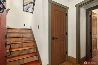 371 W Olympic Place, Seattle, WA 98119 - Photo 36