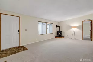 3802 James St, Bellingham, WA 98226 - Photo 8