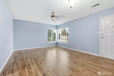 2005 Carlson Road, Vancouver, WA 98661 - Photo 4