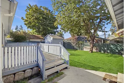 1305 S 118th Street, Tacoma, WA 98444 - Photo 20