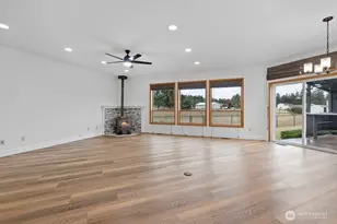 2505 263rd St Ct E, Spanaway, WA 98387 - Photo 14
