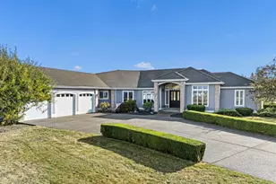 2505 263rd St Ct E, Spanaway, WA 98387 - Photo 2
