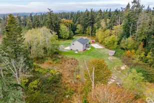 3302 Taylor Rd, Oak Harbor, WA 98277 - Photo 4