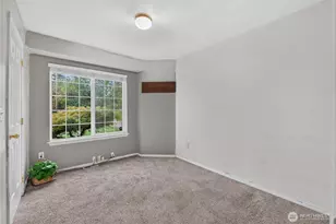 24615 Roberts Dr, Black Diamond, WA 98010 - Photo 16