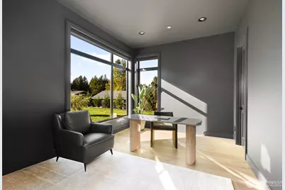 5411 Waller Road E, Tacoma, WA 98443 - Photo 26