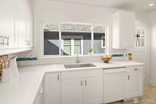 6512 16th Ave NE, Seattle, WA 98115 - Photo 14