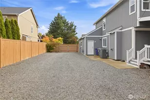10910 238th Ave Ct E, Buckley, WA 98321 - Photo 32