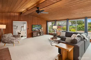 1217 E Washington Ave, Burlington, WA 98233 - Photo 6