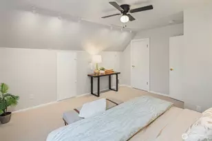 1217 E Washington Ave, Burlington, WA 98233 - Photo 18