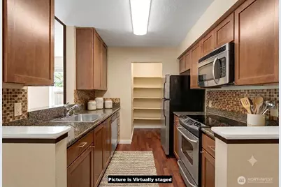 12303 Harbour Pointe Boulevard #CC202, Mukilteo, WA 98275 - Photo 6