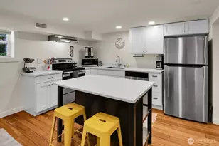 1613 N 52nd St, Seattle, WA 98103 - Photo 20