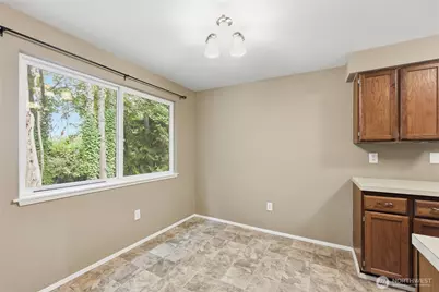 3580 Narrows View Lane NE #101, Bremerton, WA 98310 - Photo 12