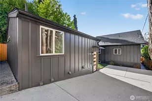 5520 Brooklyn Ave NE, Seattle, WA 98105 - Photo 28