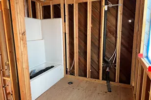 815 6th St, Anacortes, WA 98221 - Photo 14