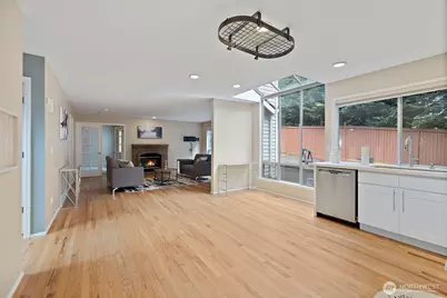 1819 221st Place NE, Sammamish, WA 98074 - Photo 16