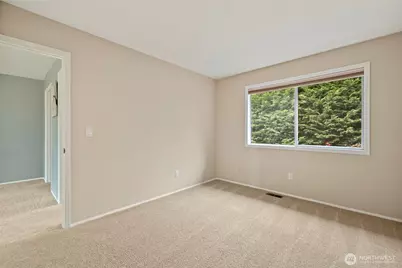 1819 221st Place NE, Sammamish, WA 98074 - Photo 22