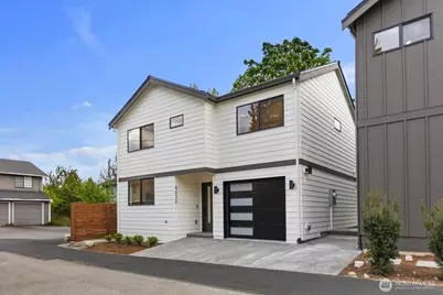9026 Corliss Avenue N, Seattle, WA 98103 - Photo 22