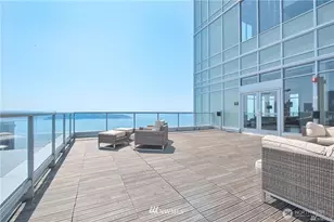 583 Battery St, Seattle, WA 98121 - Photo 32