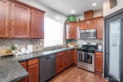 15236 Kayla Street SE, Yelm, WA 98597 - Photo 10