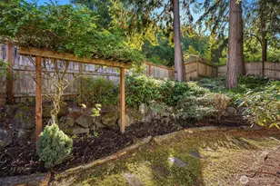 4233 NE 88th St, Seattle, WA 98115 - Photo 20