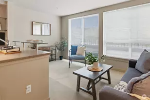 1420 E Pine St, Seattle, WA 98122 - Photo 2