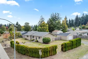 2502 Lexington St, Steilacoom, WA 98388 - Photo 1