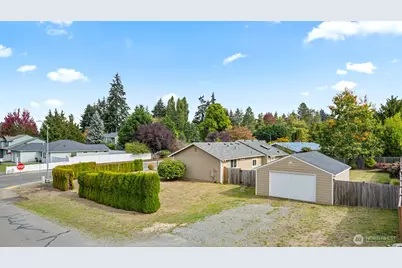 2502 Lexington Street, Steilacoom, WA 98388 - Photo 2