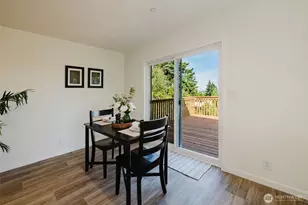 2050 1st Ave W, Bremerton, WA 98312 - Photo 10