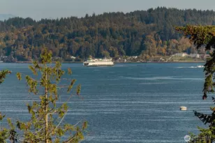 2050 1st Ave W, Bremerton, WA 98312 - Photo 2