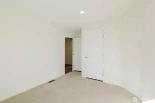 2050 1st Ave W, Bremerton, WA 98312 - Photo 22