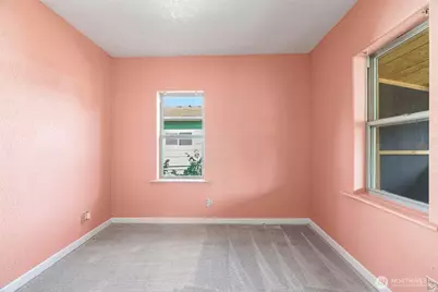 1423 Ross Avenue, Kelso, WA 98626 - Photo 6