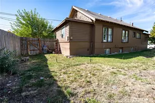 613 -615 Alaska St, Wenatchee, WA 98801 - Photo 2