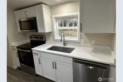 8331 Daphne Court SE, Yelm, WA 98597 - Photo 6